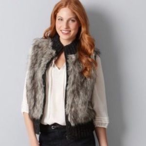 Sweater Vest Size M/L gray sleeveless lined faux fur full zip elevated basic